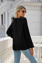 Load image into Gallery viewer, V-Neck Raglan Sleeve Ruched Detail Top