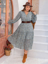 Load image into Gallery viewer, Plus Size V-Neck Long Sleeve Midi Dress