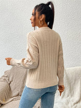 Load image into Gallery viewer, Round Neck Long Sleeve Sweater