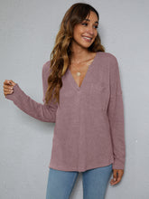 Load image into Gallery viewer, Dropped Shoulder High-Low Waffle-Knit Top