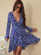 Load image into Gallery viewer, Printed Deep V Tie Waist Dress