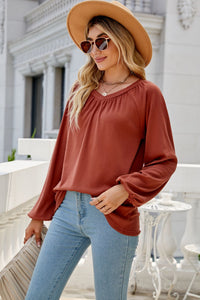 V-Neck Raglan Sleeve Ruched Detail Top