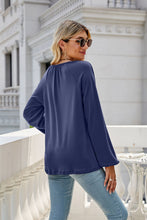 Load image into Gallery viewer, V-Neck Raglan Sleeve Ruched Detail Top