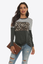 Load image into Gallery viewer, Mixed Print Gathered Detail Long Sleeve Top