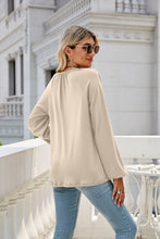 Load image into Gallery viewer, V-Neck Raglan Sleeve Ruched Detail Top