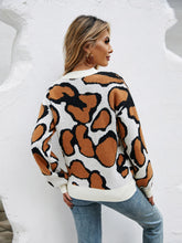 Load image into Gallery viewer, Printed Round Neck Long Sleeve Sweater